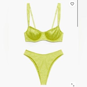 Savage x Fenty heavenly satin 2 piece set NWT